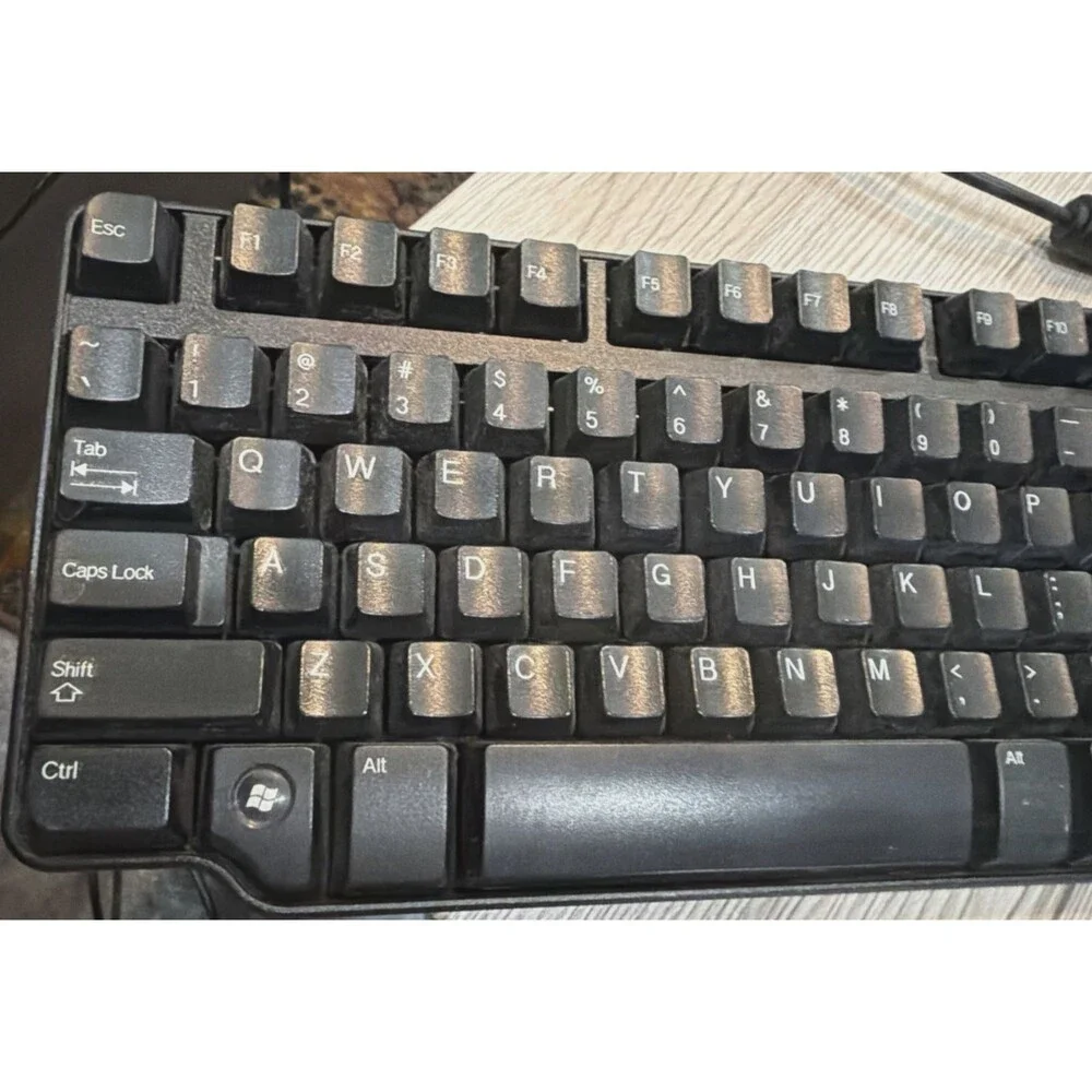 Dell SK-8115 L100 USB Wired Keyboard Black Standard 104-Key OEM Tested